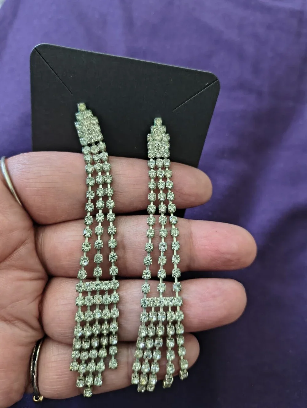 Beautiful Vintage Chandelier Dangle Rhinestone Earrings. Estate Find.
